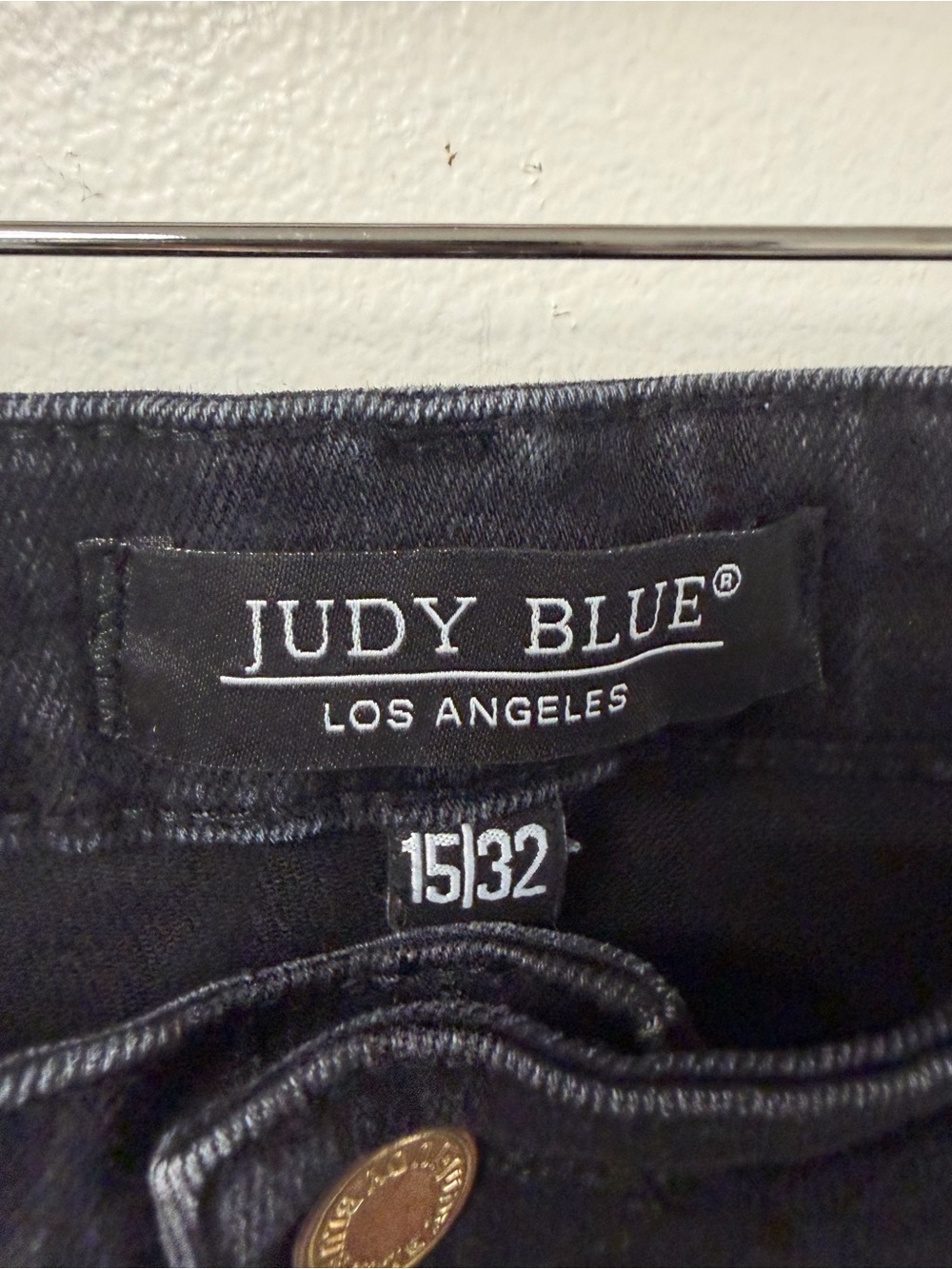 Judy Blue Wide Crop Black Denim Jeans Size 15/32 - Picture 3 of 5